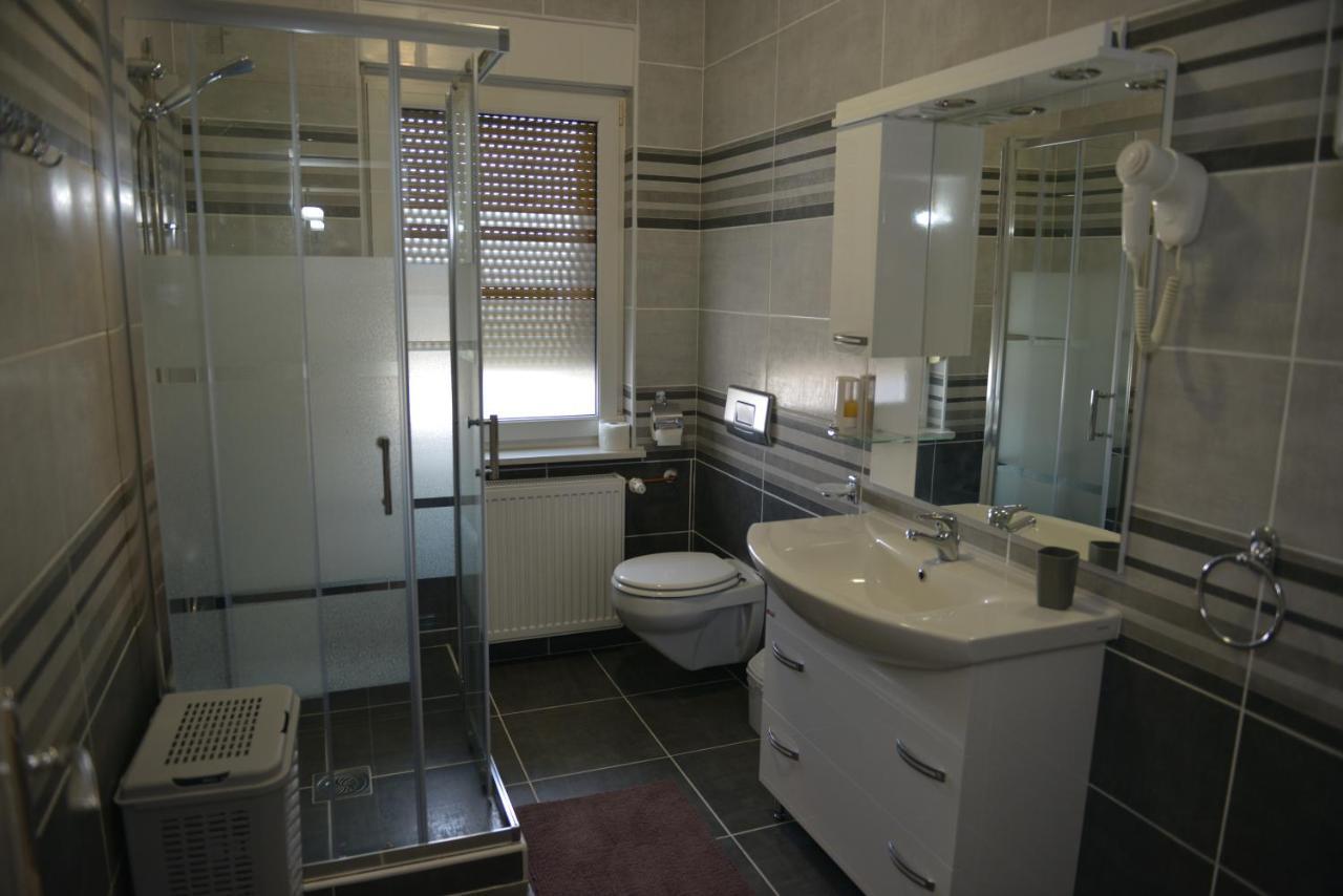 Apartmani Tomic Kladovo Exterior photo